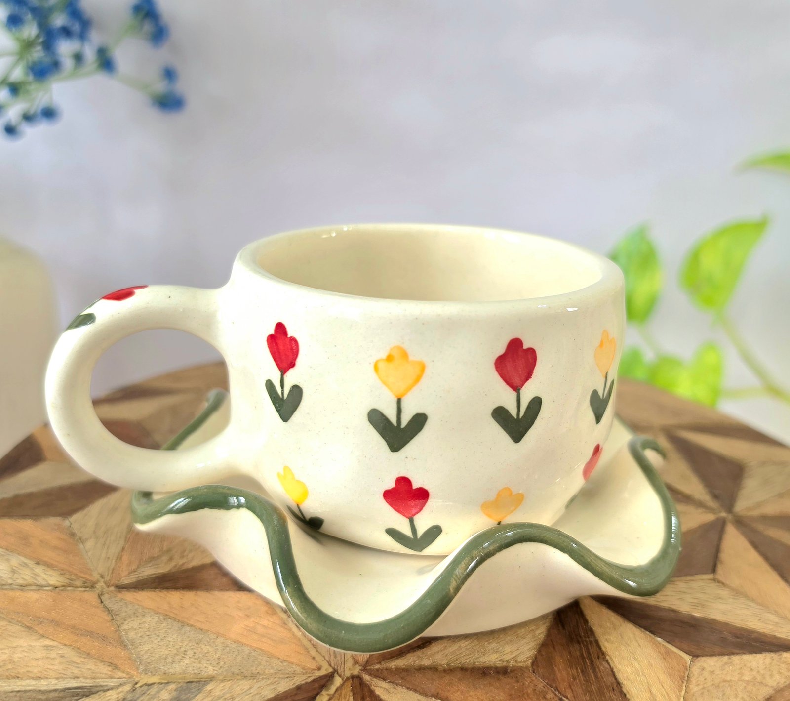 Floral Cup & Saucer Set🌸 view 2