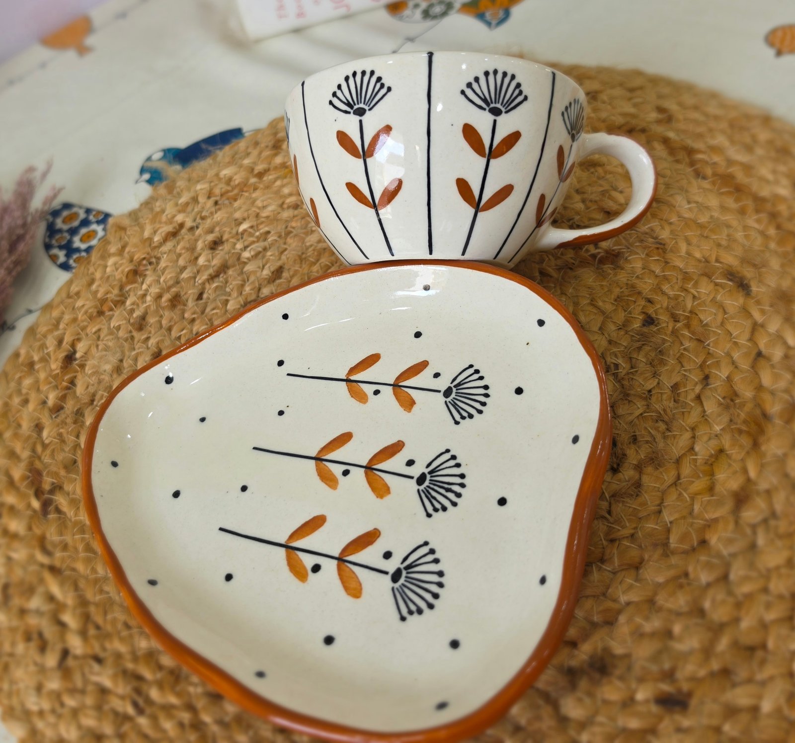 Motif Ceramic Cup & Saucer Set ☕✨ view 2